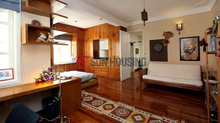 Conveniently located house Westlake Hanoi | 5 br & 3 bathrooms