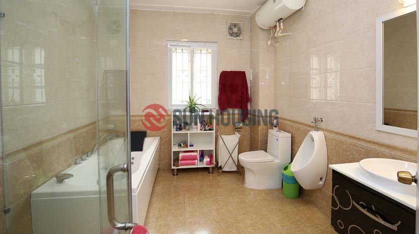 Conveniently located house Westlake Hanoi | 5 br & 3 bathrooms