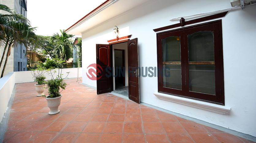 Furnished house four bedrooms Westlake Hanoi | Beautiful courtyard