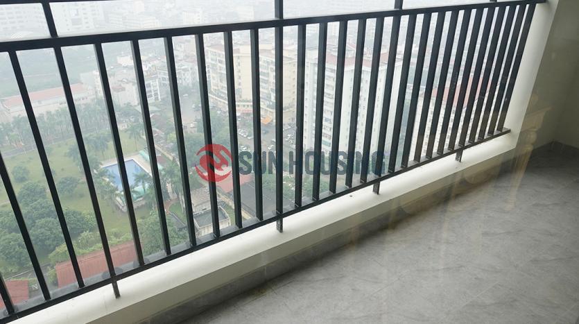 03-bedroom apartment Hong Kong Tower | City-viewing balcony