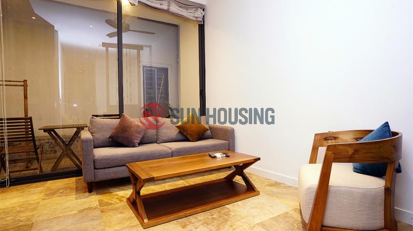 Serviced apartment Tay Ho Hanoi | 2 br & 2 bathrooms | Xom Chua Str