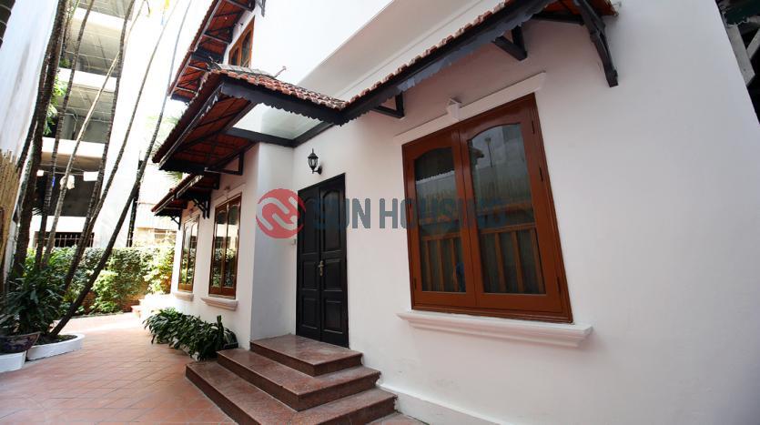 Furnished house four bedrooms Westlake Hanoi | Beautiful courtyard