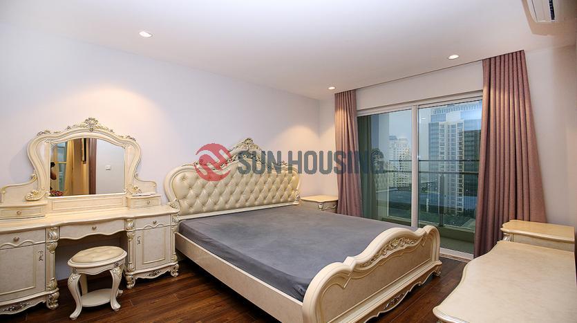 Apartment three bedrooms L3 Ciputra Hanoi – beautiful view & brand new