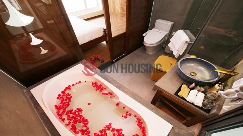 High floor three bedroom apartment Sakamoto Ba Dinh Hanoi