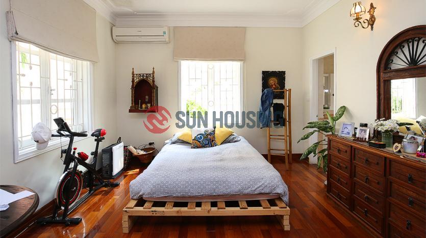 Conveniently located house Westlake Hanoi | 5 br & 3 bathrooms