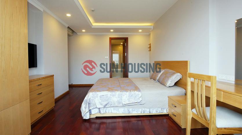 2-br serviced apartment Xuan Dieu str Westlake Hanoi | Open view