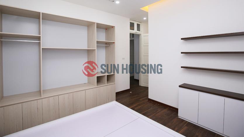 Modern 5-stories house Tay Ho Hanoi | 3 br & 2 multi-function rooms