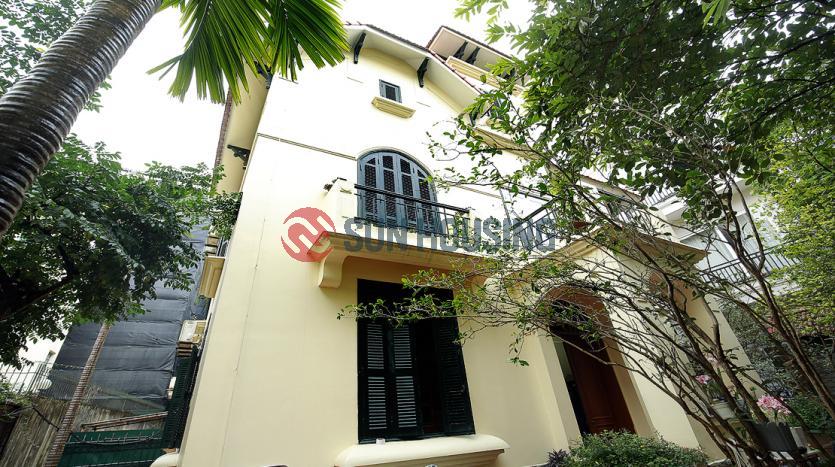 Spacious house Westlake Hanoi for rent | Classic Style