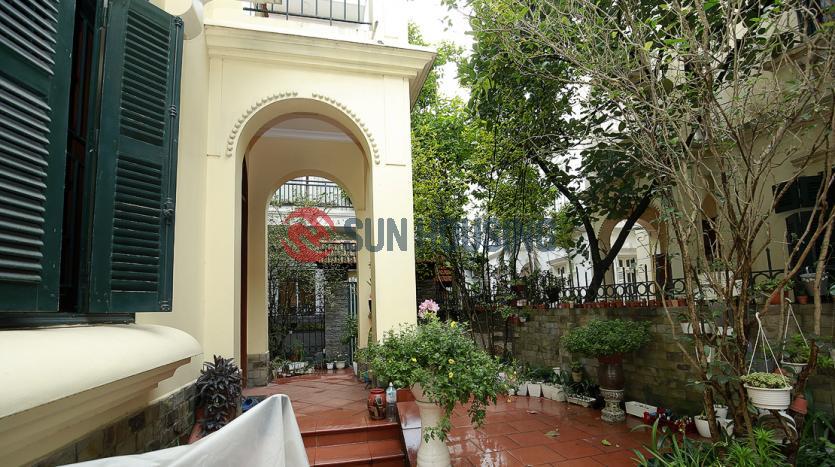 Spacious house Westlake Hanoi for rent | Classic Style