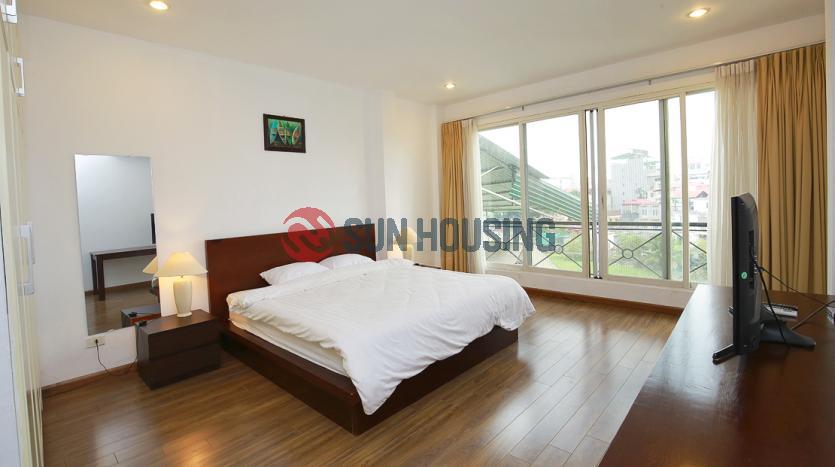 Renovated serviced 3-br apartment Xuan Dieu str, Westlake Hanoi