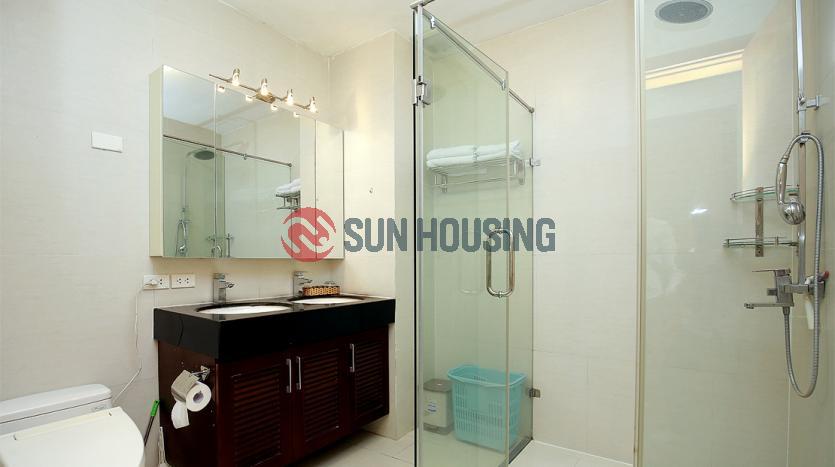 Renovated serviced 3-br apartment Xuan Dieu str, Westlake Hanoi