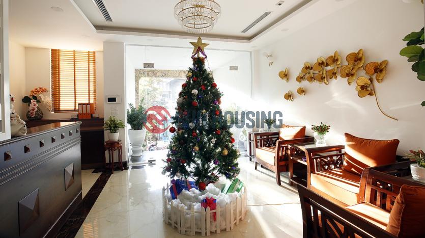 Brand new serviced 3-br apartment To Ngoc Van str, touch of luxury