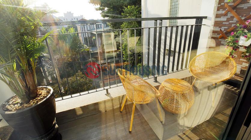 Brand new serviced 3-br apartment To Ngoc Van str, touch of luxury