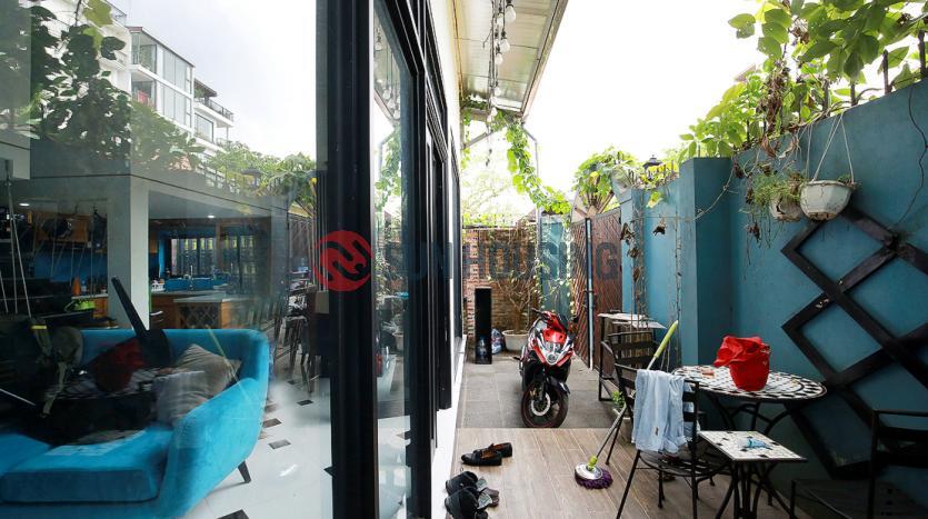 Exquisite 2-br house for rent Westlake Hanoi | Large glass door