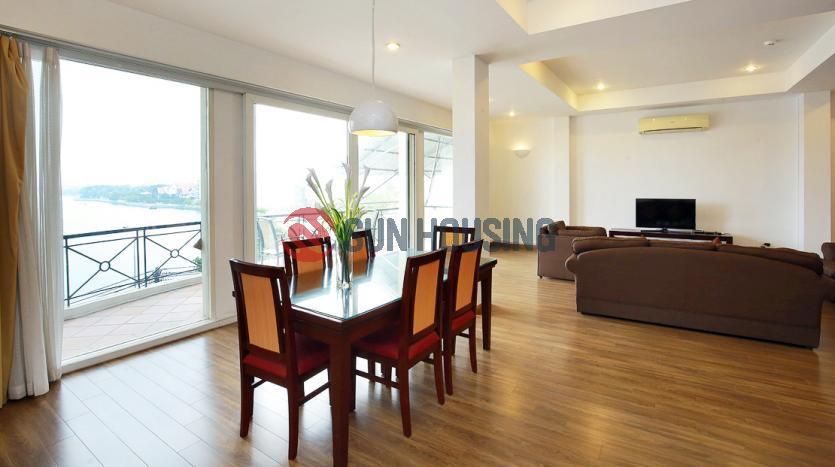 Renovated serviced 3-br apartment Xuan Dieu str, Westlake Hanoi