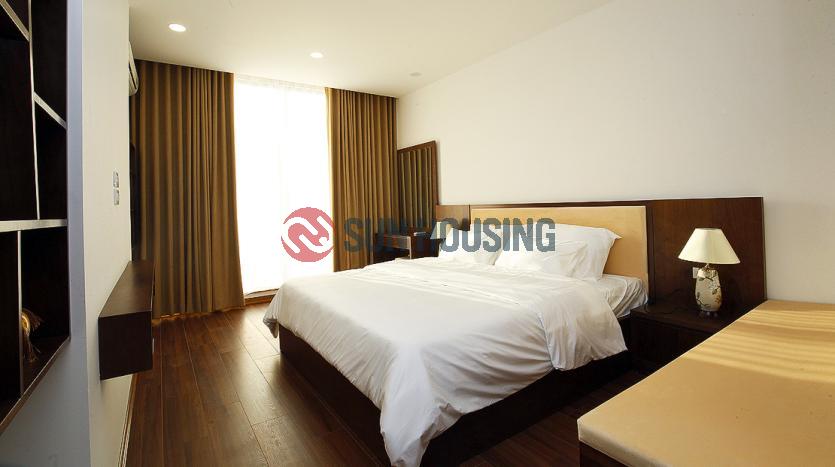 Brand new serviced 3-br apartment To Ngoc Van str, touch of luxury