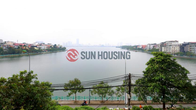 Renovated serviced 3-br apartment Xuan Dieu str, Westlake Hanoi