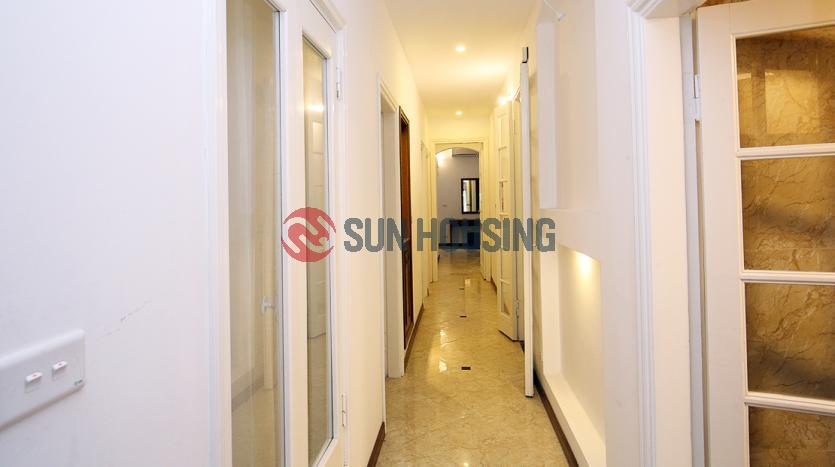 Brand new 3-br apartment Westlake Hanoi | Dang Thai Mai str