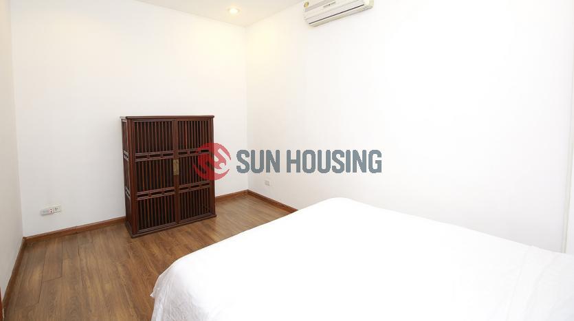 Renovated serviced 3-br apartment Xuan Dieu str, Westlake Hanoi