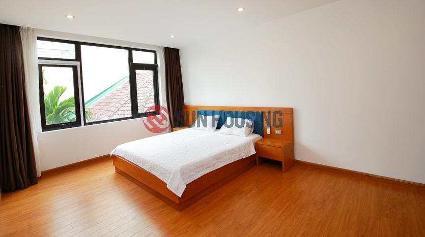 Serviced three bedroom apartment Westlake Hanoi | Car access