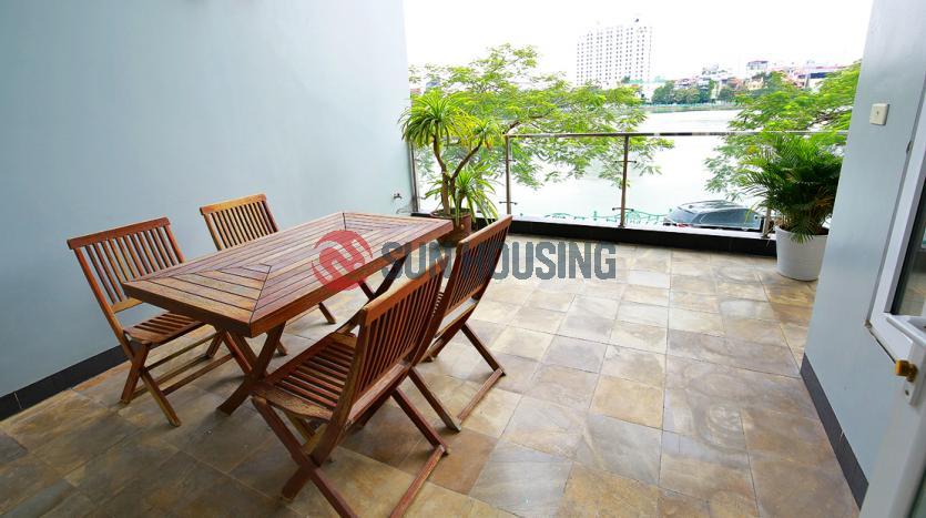 Serviced 3-br apartment Westlake Hanoi | Lake view, accessed by car