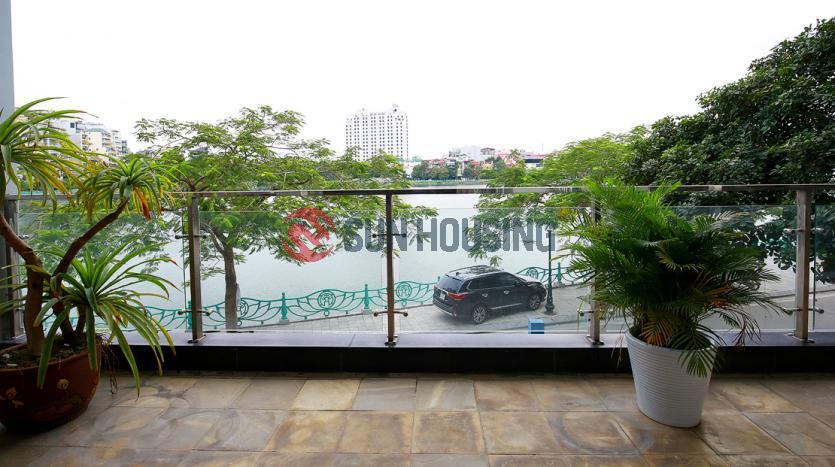 Serviced 3-br apartment Westlake Hanoi | Lake view, accessed by car