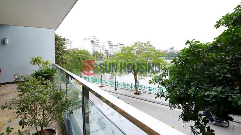 Serviced 3-br apartment Westlake Hanoi | Lake view, accessed by car