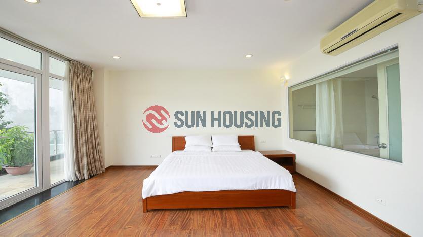 Serviced 3-br apartment Westlake Hanoi | Lake view, accessed by car