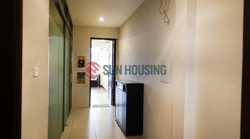 Duplex apartment Tay Ho with full services in Tran Vu Street