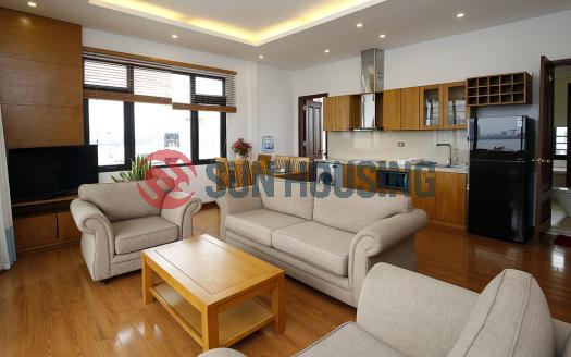 Apartment Tay Ho, Quang Khanh high floor with balcony