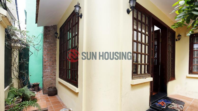 House in Tay Ho | French style 4 bedrooms and courtyard