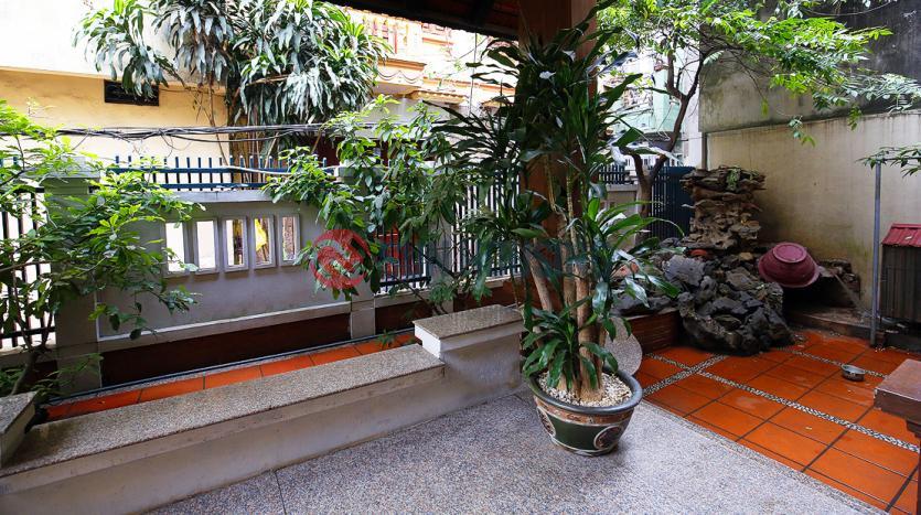 Big garden house in Tay Ho Hanoi – quiet and safe place, 4br