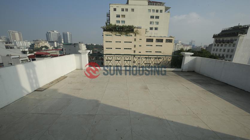 High-floor center 1 bedroom apartment for rent, huge balcony