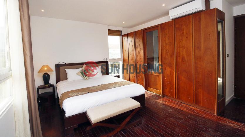 Apartment in Tay Ho, 180m2, extremely large for 03 bedrooms