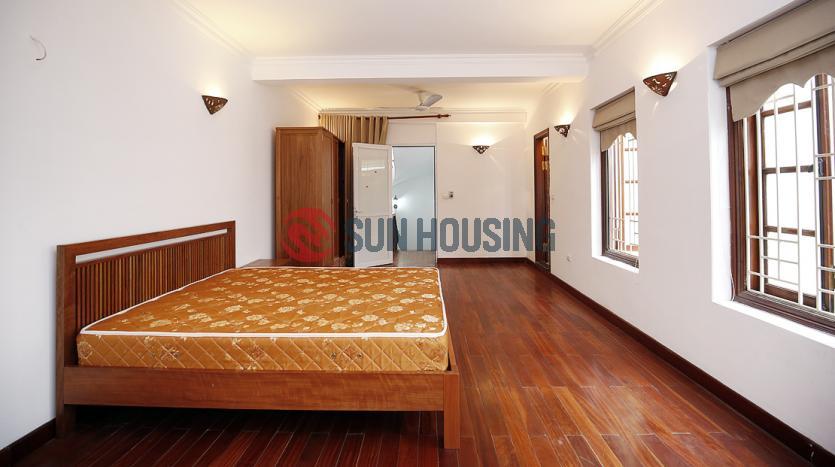 House in Tay Ho | French style 4 bedrooms and courtyard