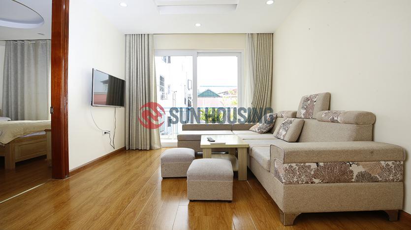 Good deal 90m2 2 bedroom apartment in Tay Ho