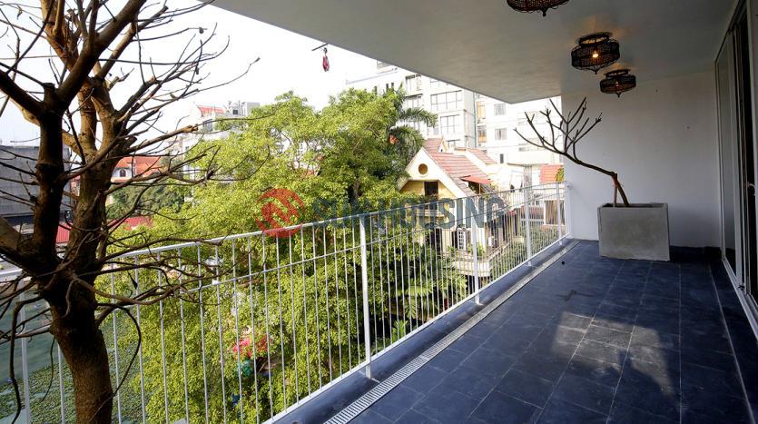 Apartment in Tay Ho, 180m2, extremely large for 03 bedrooms