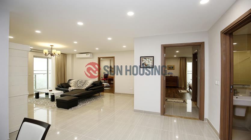 Elegant Ciputra 3 bedroom apartment for rent, L4 Tower