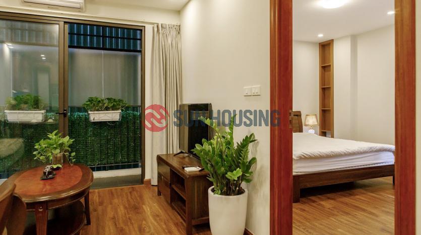 60 sqm one-bedroom serviced apartment Tay Ho, Yen Phu