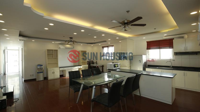 High-floor center 1 bedroom apartment for rent, huge balcony