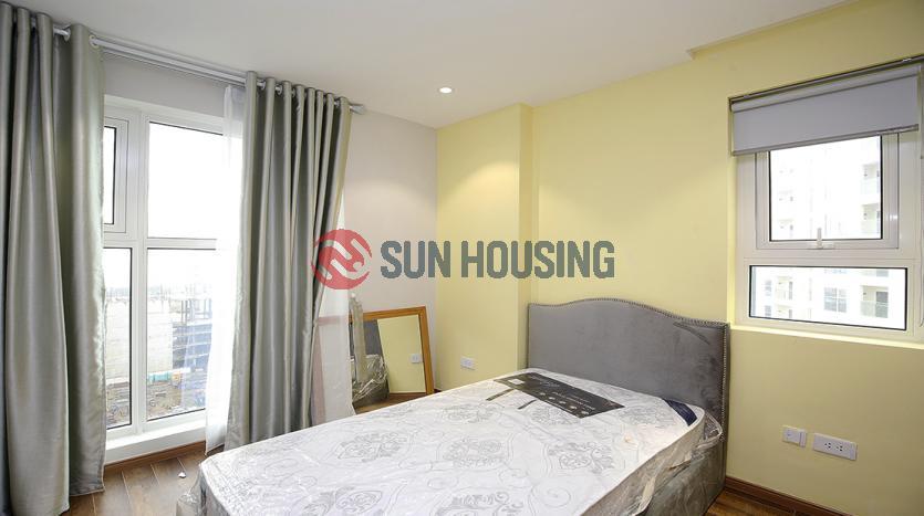 Brand new apartment two bedroom L4 Ciputra Hanoi has the total size of 78 sqm. This apartment is fully furnished with the rental price of 1,000 USD/month