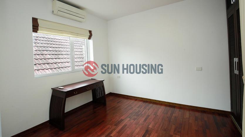 High-standard Tay Ho 4 bedroom apartment for rent