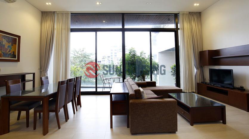 Apartment Tay Ho with 02 bedrooms, garage, full services