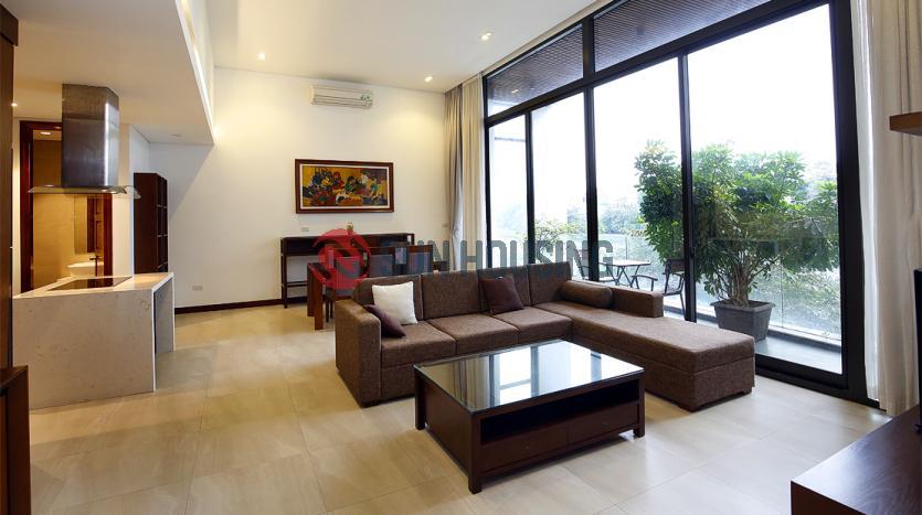 Apartment Tay Ho with 02 bedrooms, garage, full services