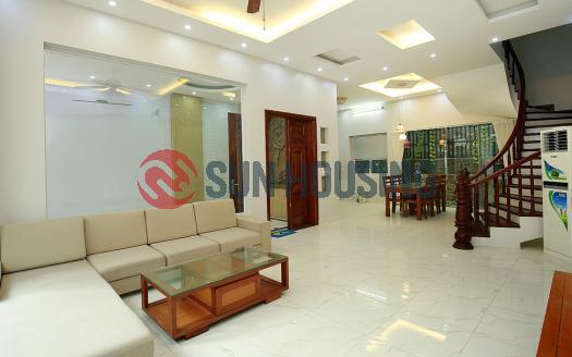 Beautiful house for rent Westlake Hanoi, Au Co street, 5 bedrooms