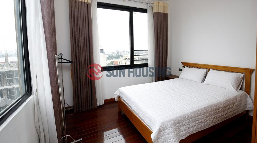 Apartment Tay Ho, Quang Khanh high floor with balcony