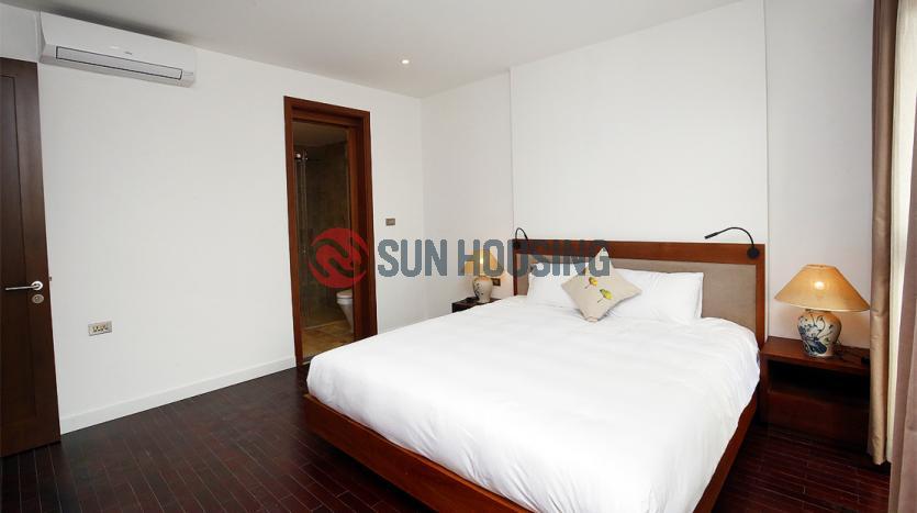 Apartment in Tay Ho, 180m2, extremely large for 03 bedrooms