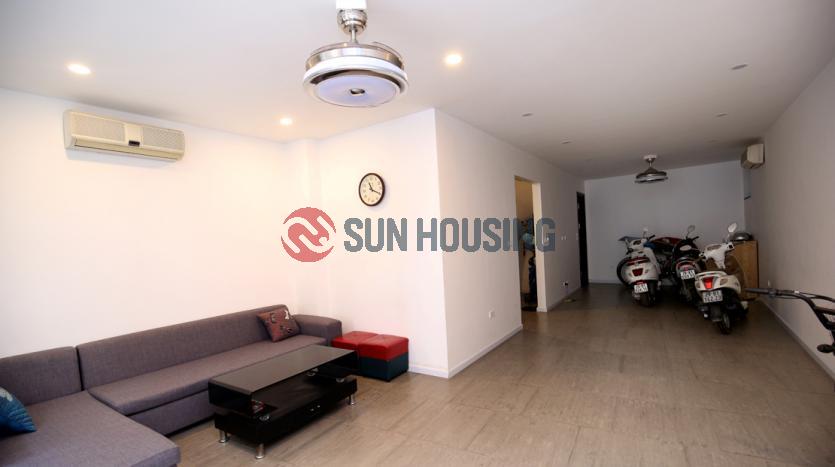 Airy one bedroom apartment Xuan Dieu street, Westlake Hanoi