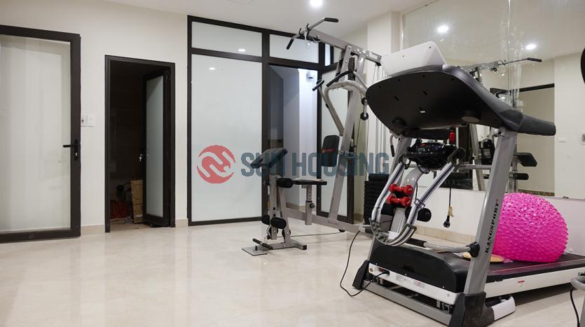 Totally brand new apartment in Dao Tan street – near Lotte Center