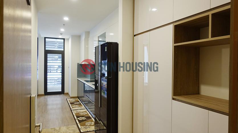 Apartment in Vinhomes Metropolis well-arranged within 72m2